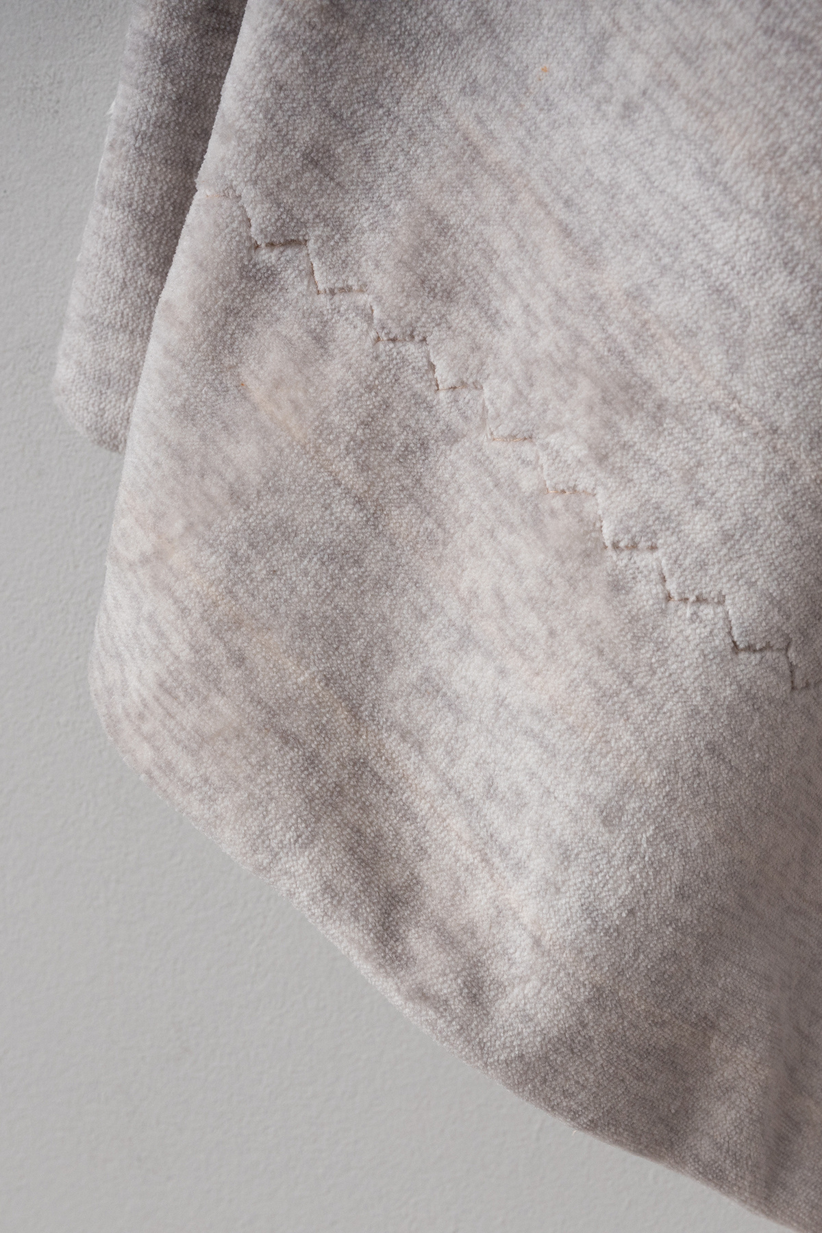 Bebitof Sevimli Kuzu Nakışlı Çift Katlı Kadife ve Wellsoft Bebek Battaniye fotoğrafı 3 (önizleme)