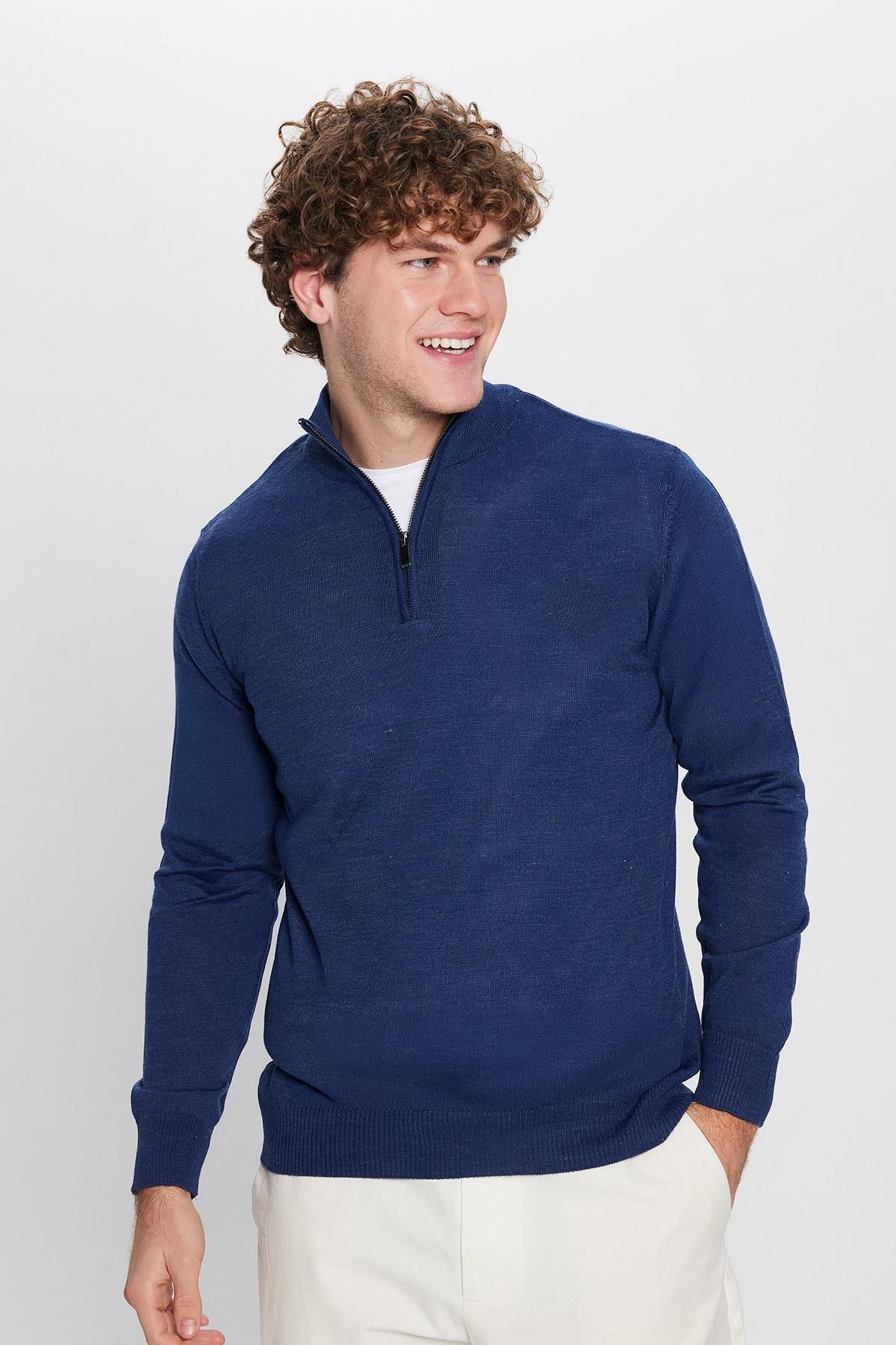 Tudors-Saks Blue Men's Knitwear Sweater - Wool, Zippered, Stand Collar 2