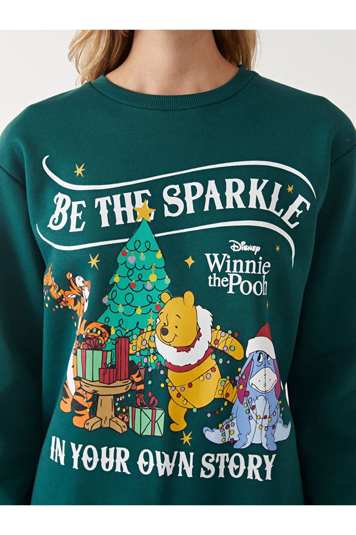 LC Waikiki-Xside Green Crew Neck Winnie the Pooh Printed Oversize Women's Thick Sweatshirt 2