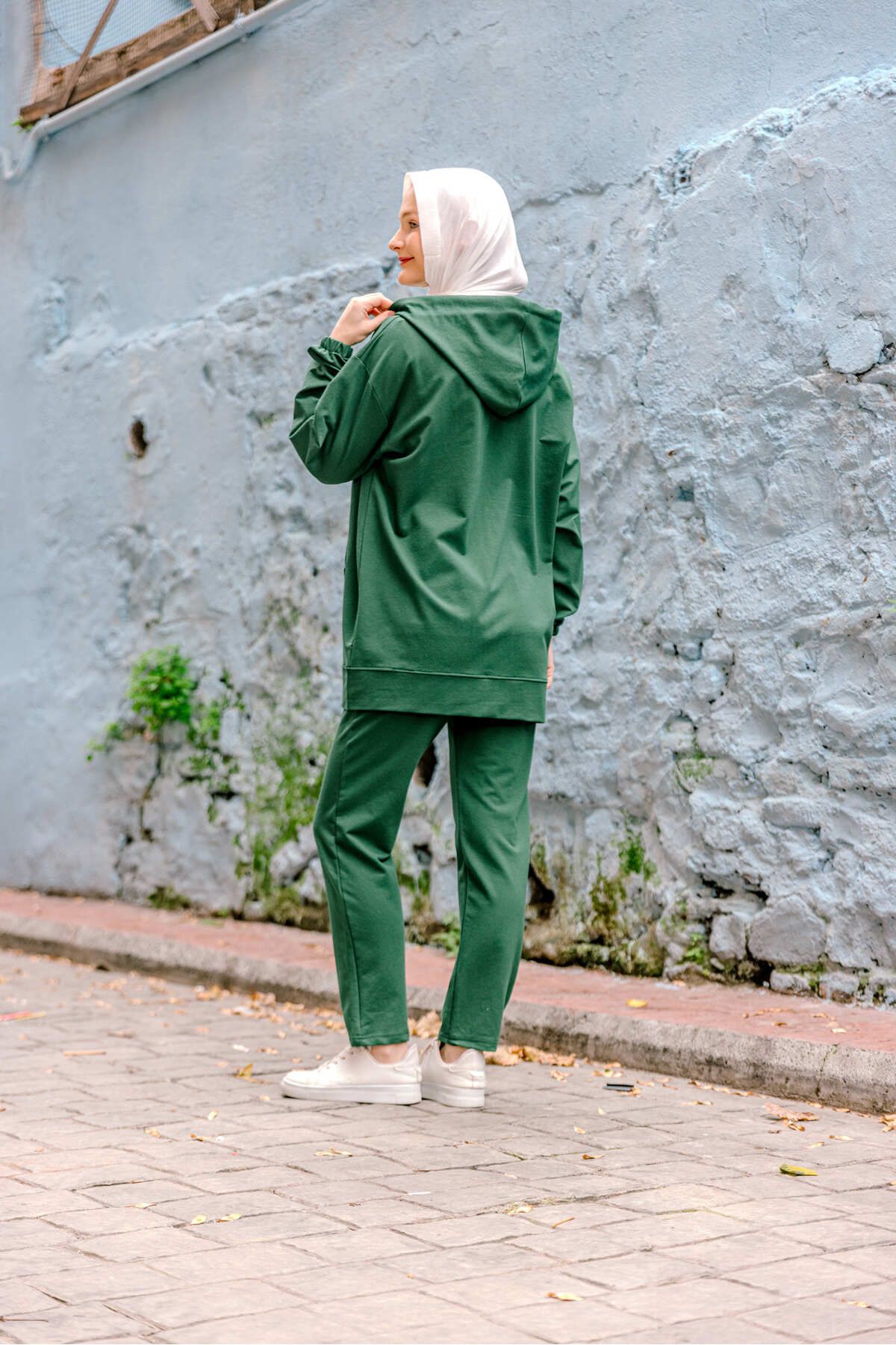 FEEL STYLE-Women's Hijab Tracksuit Set Kangaroo Pocket Green Set 7