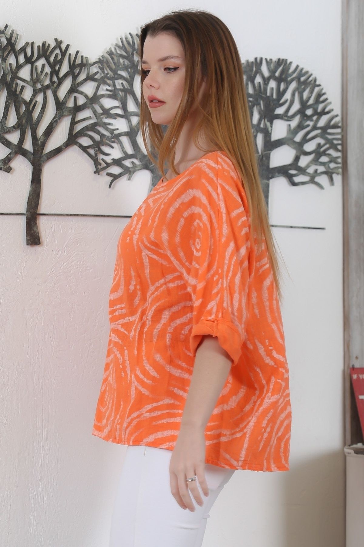 Chiccy-Italian Orange Pool Collar Bat Sleeve Print Casual Linen Blended Oversize Woven Blouse 3