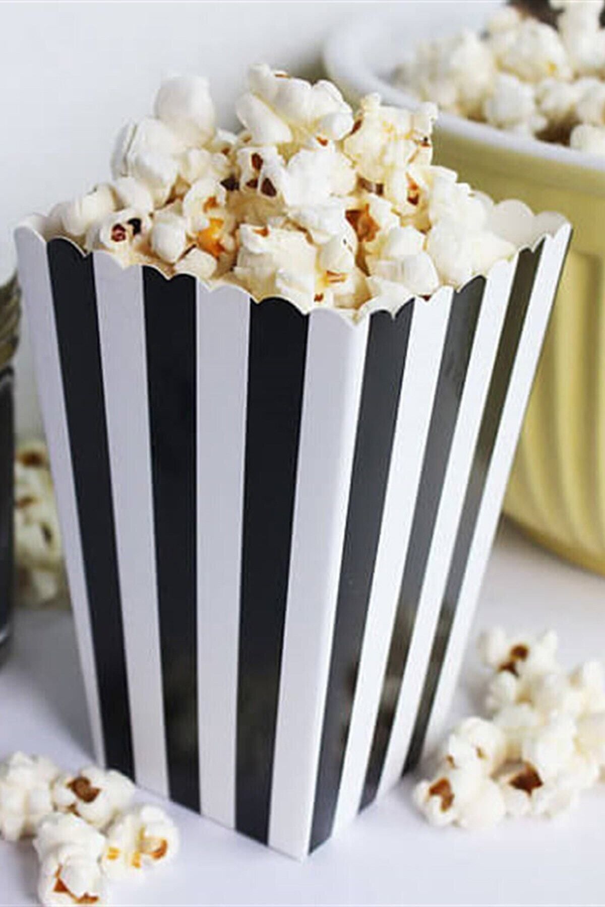 Store Siyah Çizgili Beyaz Mısır Kutusu 8'li Karton Cips Kutusu 8 Adet Pop Corn Darı Kabı