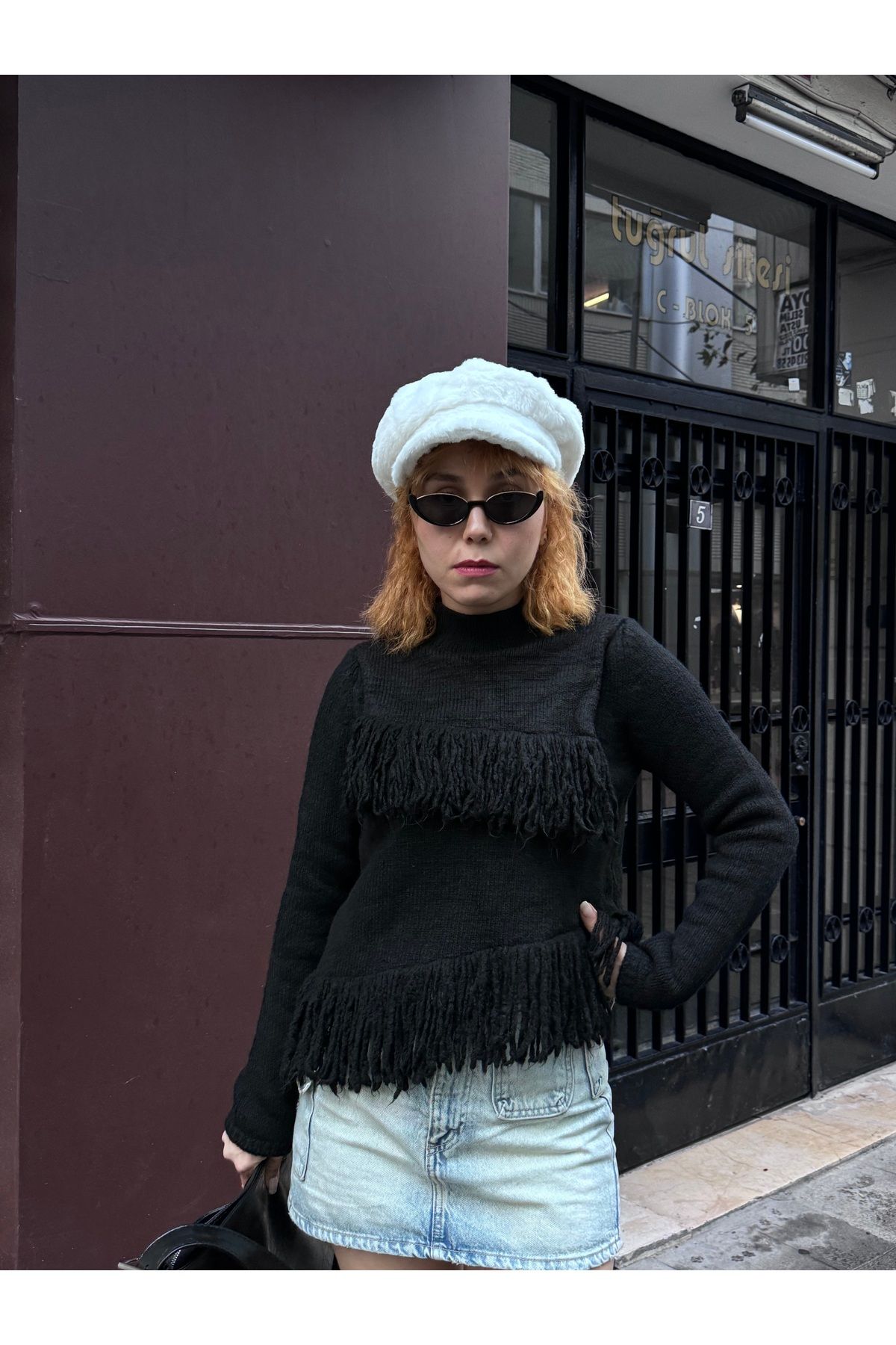 Bak'ap-Trend Viral Tassel Asymmetrical Knitwear Sweater 1