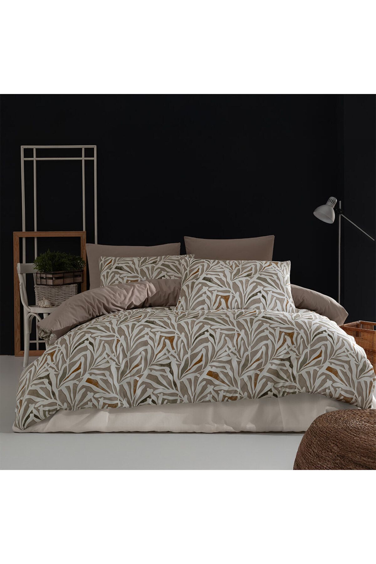 Homelux Lenjerie De Pat Pentru 2 Persoane Acasă Lir, 100% Bumbac Ranforce, Multicolor - 200 x 220