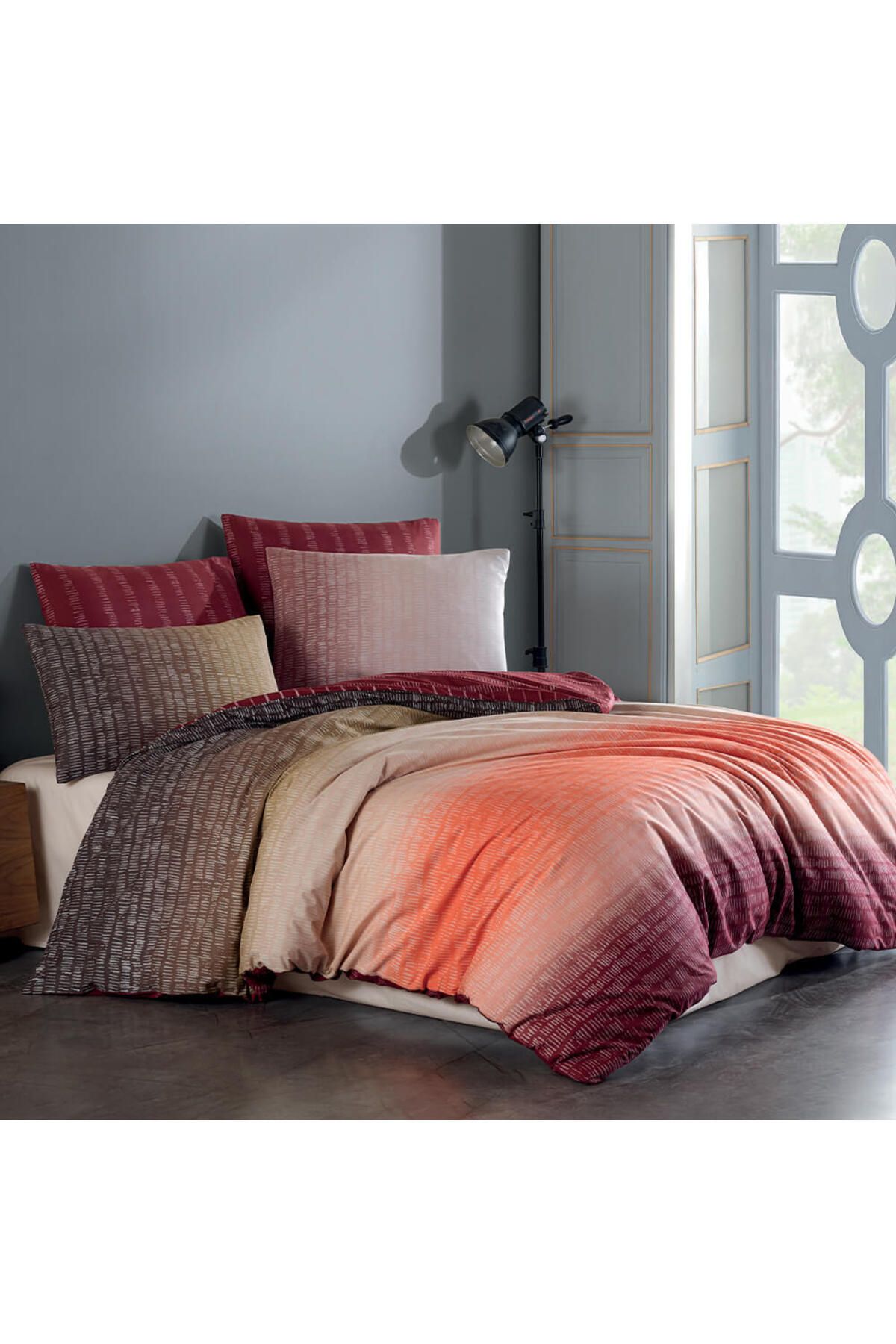 Homelux Lenjerie De Pat Pentru 2 Pers. At Home Breeze, 100% Bumbac Ranforce, Multicolor - 200 x 220
