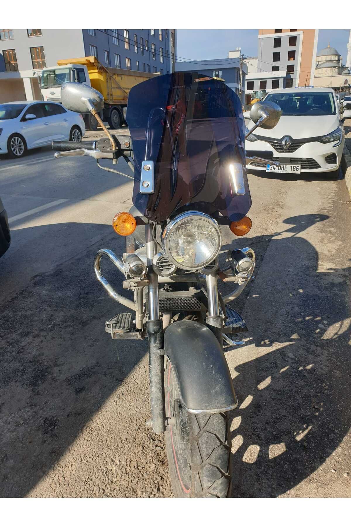 Küba Süperlight 125 150 200 Siperlik Ön Cam 2008 2016 Model 53cm Siyah Renkli 4mm APARAT GÖNDERİLMEYECEK