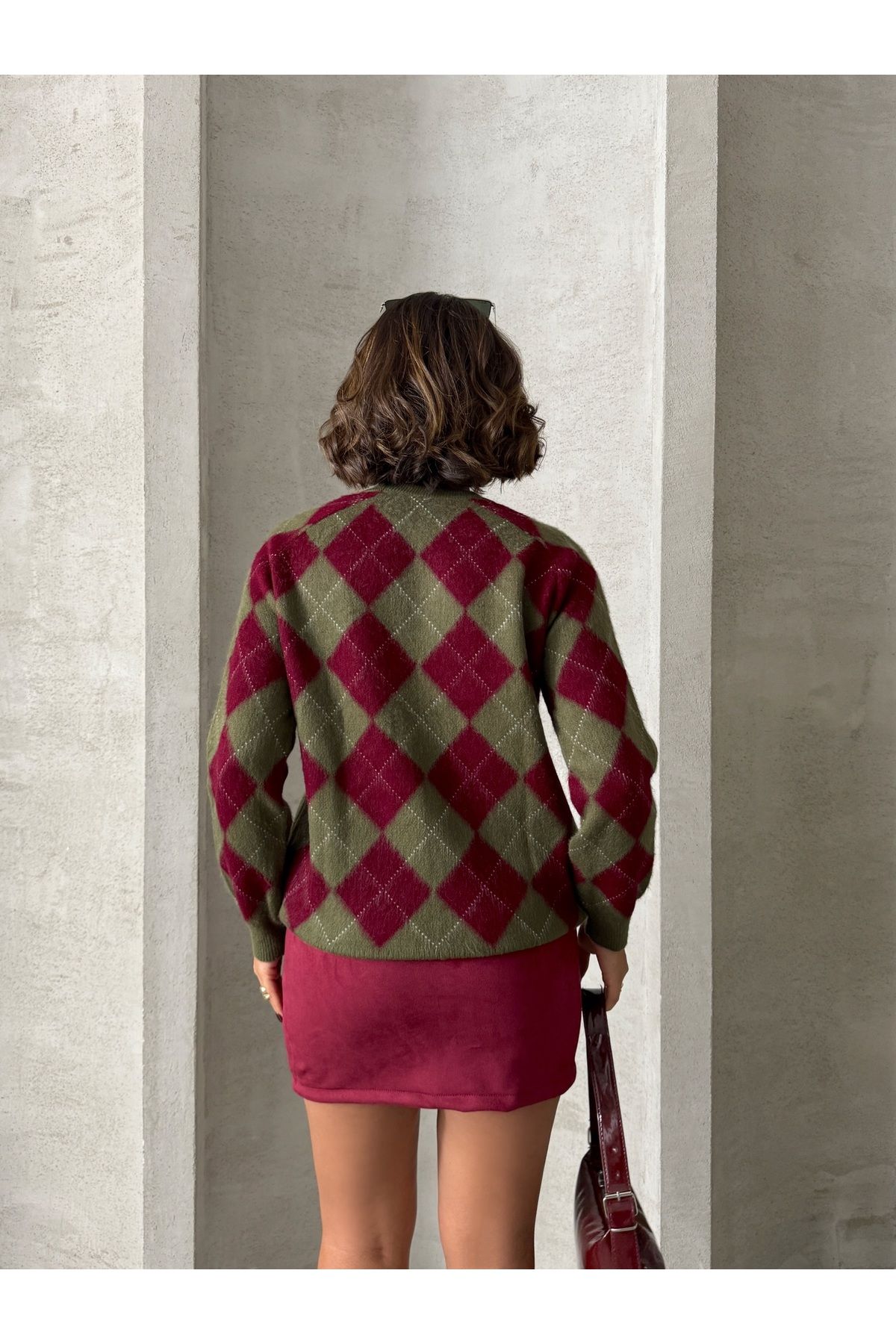 prova-Crew Neck Sweater - Diamond Pattern, Misska2319 5