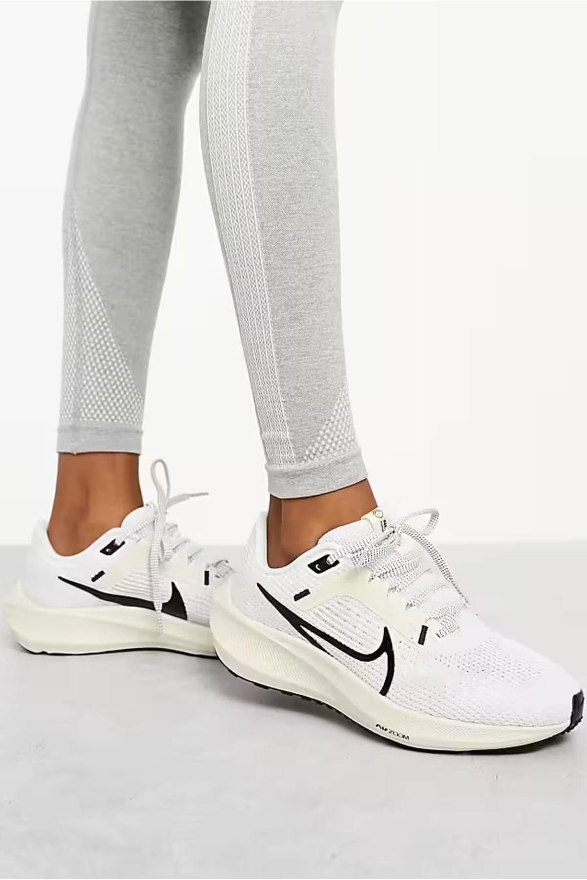 Nike-Air Zoom Pegasus 40 Running Off-White Color Women's Running & Training Shoes 1