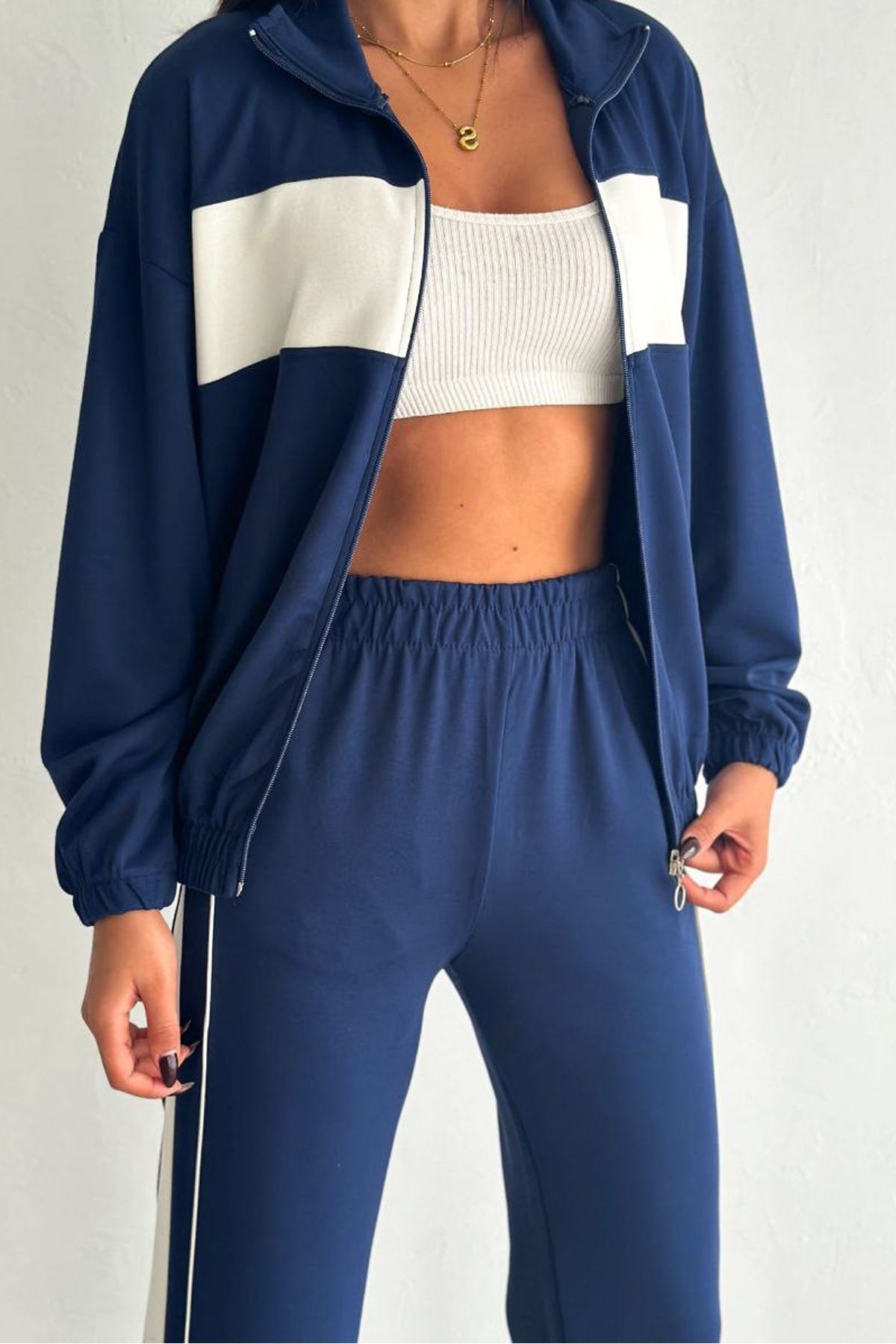 novalook-Zippered Navy Blue White Color Block Women's Tracksuit Set 1