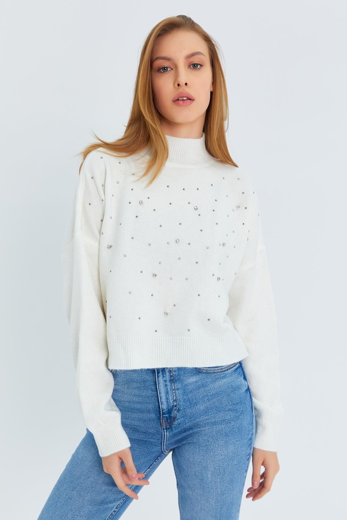 Mixray-6814 White Stone Printed Stand Collar Knitwear Women's Sweater 1