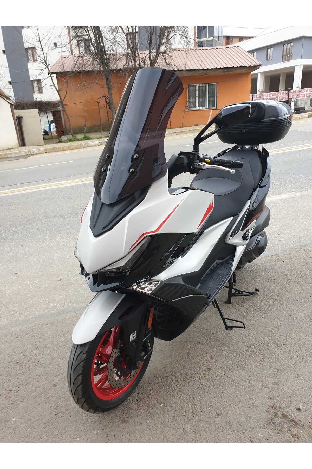 Kymco Xciting VS 400 Siperlik Ön Cam 2023-2025 Model 66cm Siyah Renkli 4mm