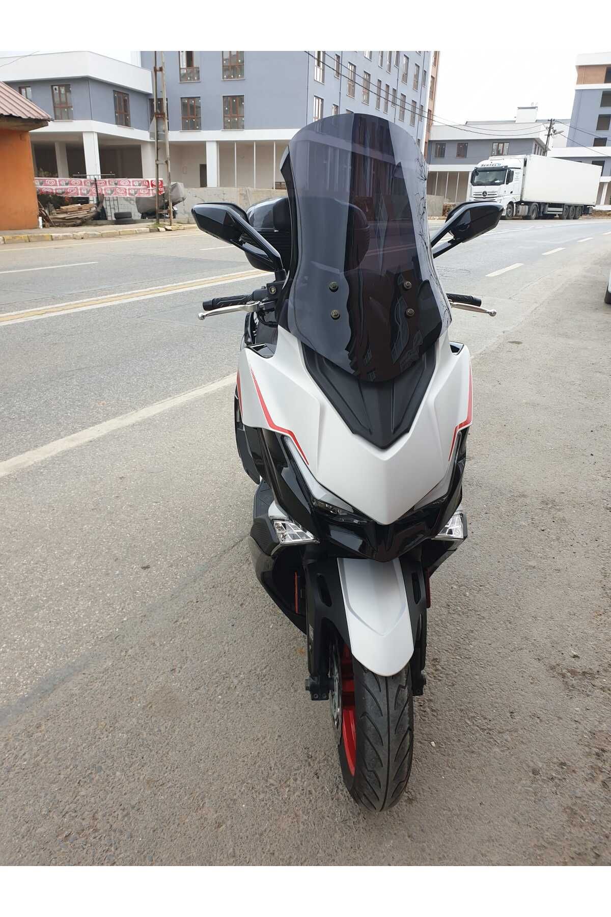 Kymco Xciting VS 400 Siperlik Ön Cam 2023-2025 Model 66cm Siyah Renkli 4mm