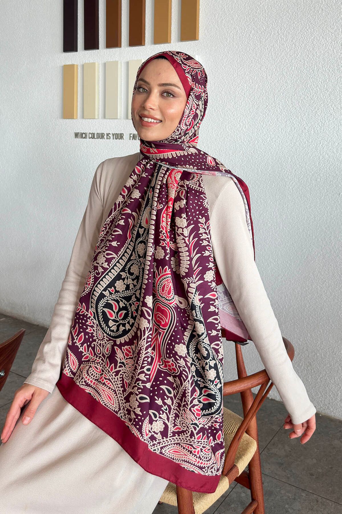 lamelif-Retro Pattern Scented Prime Series Shawl 1