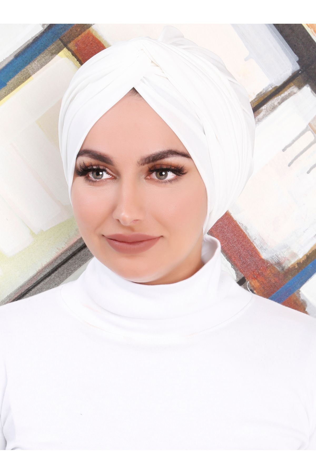 Differenza-White Sandy Wrapped Bonnet 4