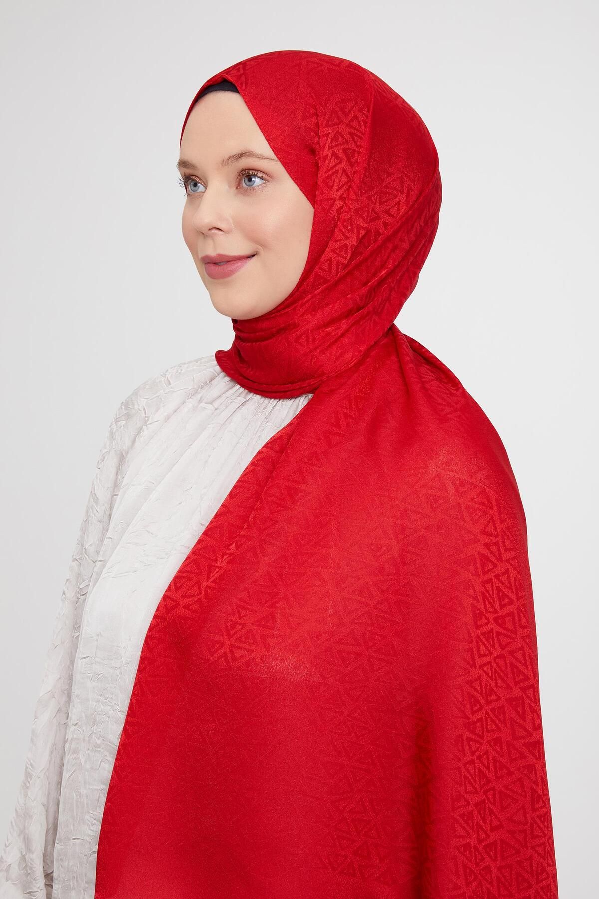 Levidor-Red Triangle Pattern Jacquard Janjan Shawl 2