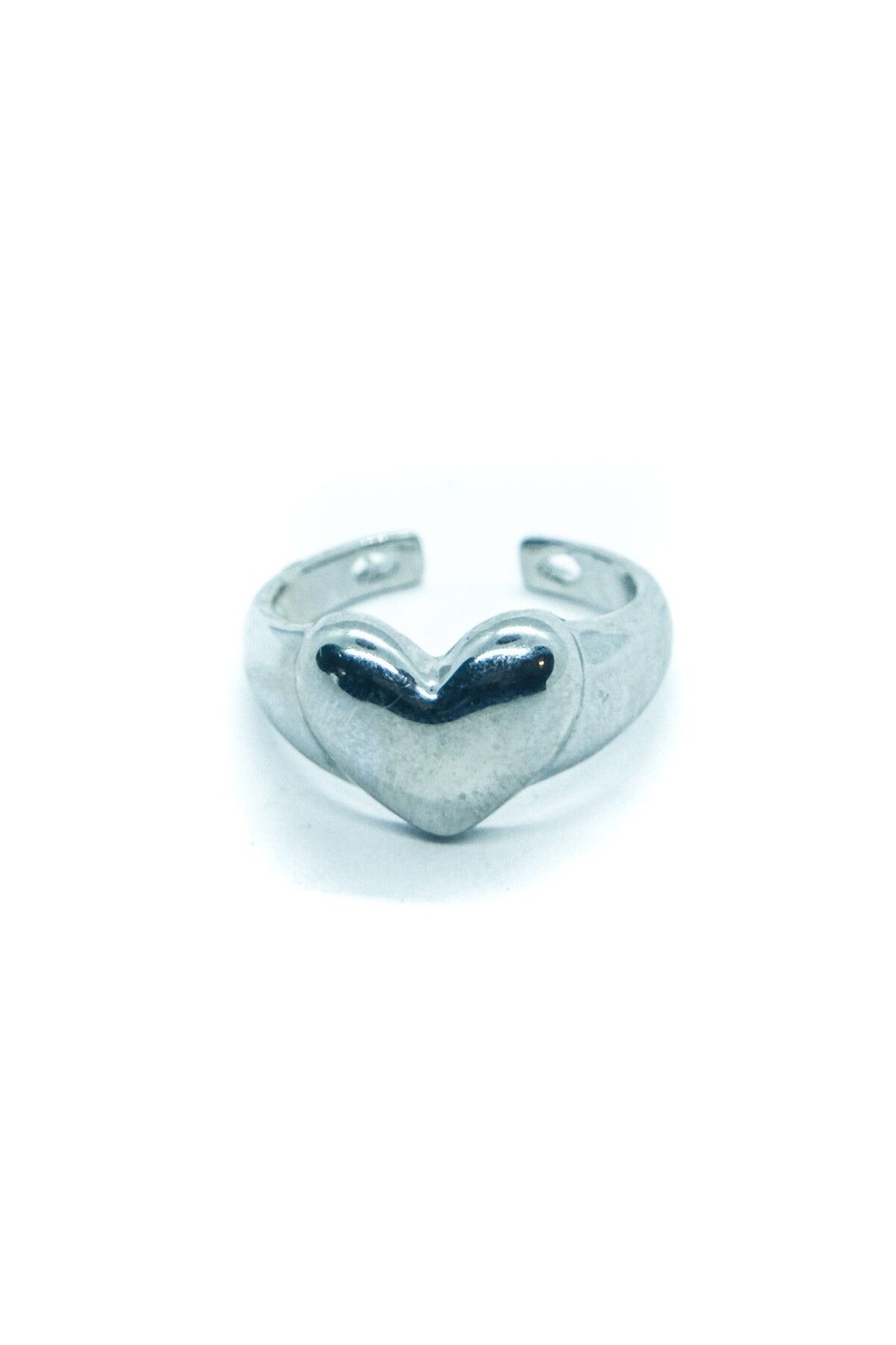 Chic Latife-"Timeless Touch" Silver Plated Heart Ring 3