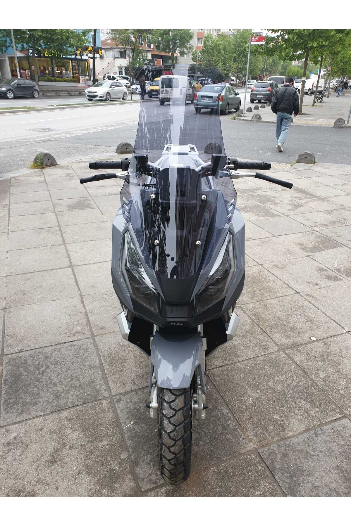 Moto Gusto Dream 150 Siperlik Ön Cam 2023-2025 Model 65cm Füme Renkli 4mm ORTA BOYLU CAM