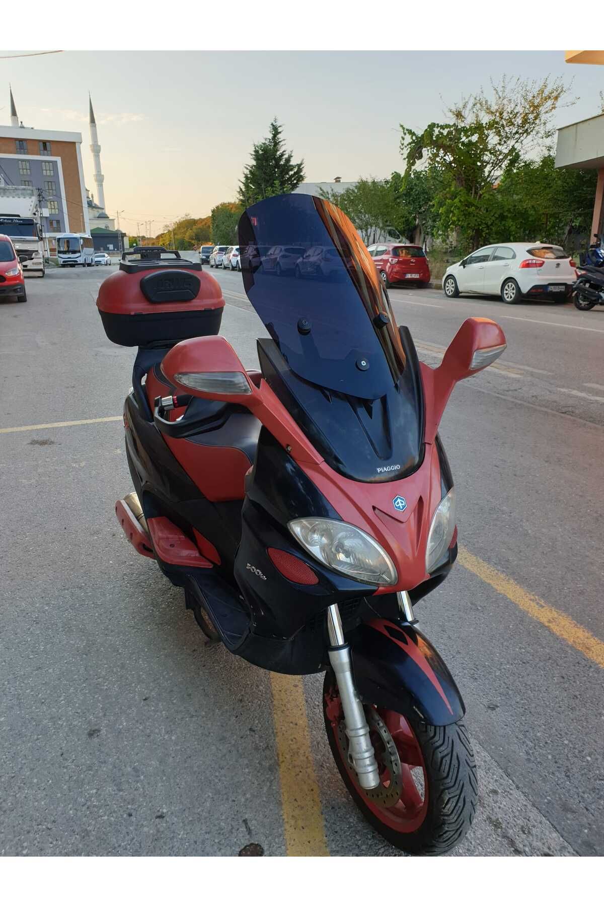 Piaggio X9 250 -500  Siperlik Ön Cam 2005 2007 Model 59cm Siyah Renkli 4mm
