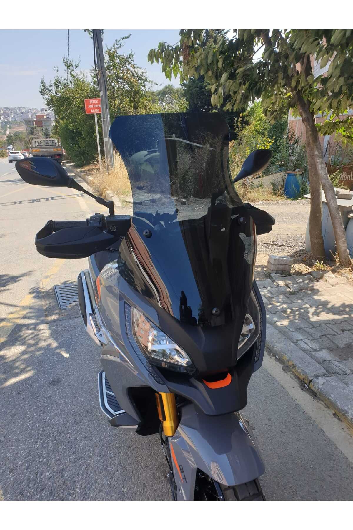 Peugeot XP 400 Siperlik Ön Cam 2023-2025 Model 61cm Siyah Renkli 4mm ORTA BOYLU CAM