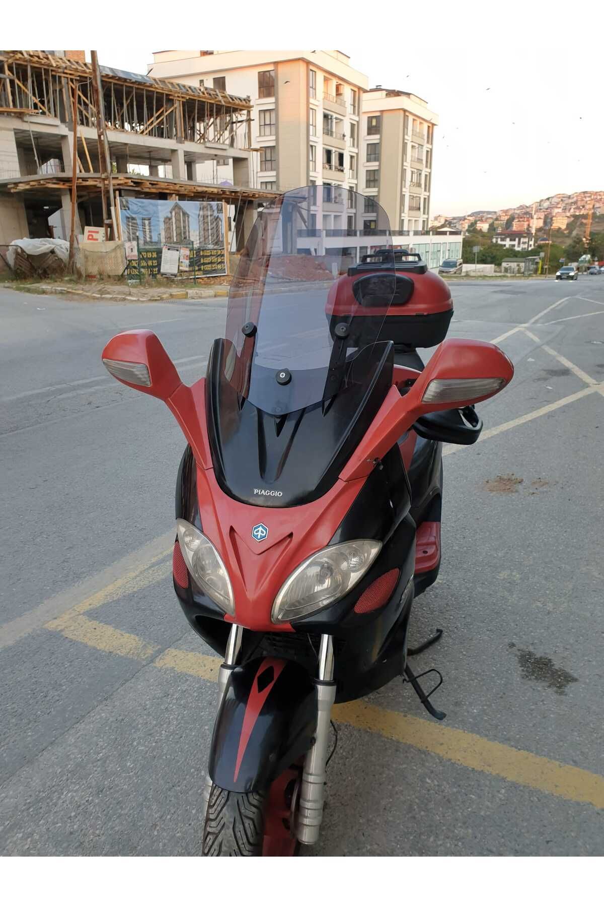 Piaggio X9 250 -500 Siperlik Ön Cam 2004 2006 Model 49cm Füme Renkli 4mm ORTA BOYLU CAM