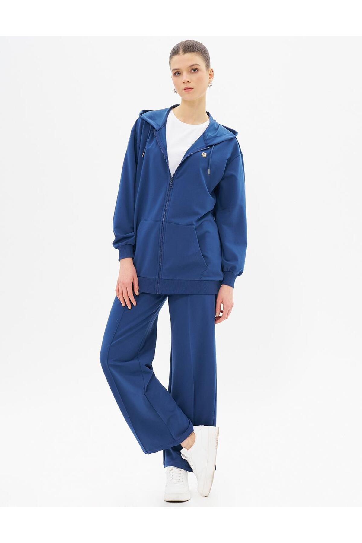 Kayra-Indigo Hooded and Zippered Sweatshirt 2