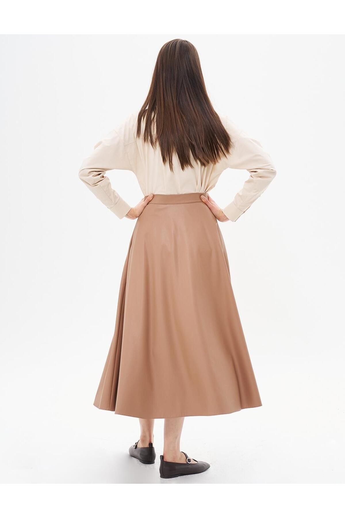 Kayra-Beige Faux Leather Zippered Flared Skirt 3