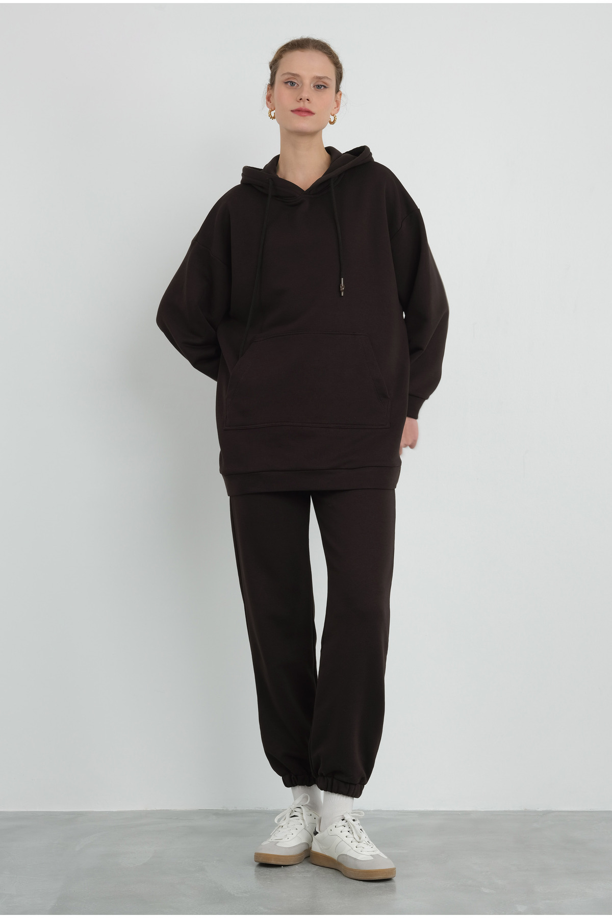 HEQA-Dark Brown Sweatpants with Elastic Legs 3