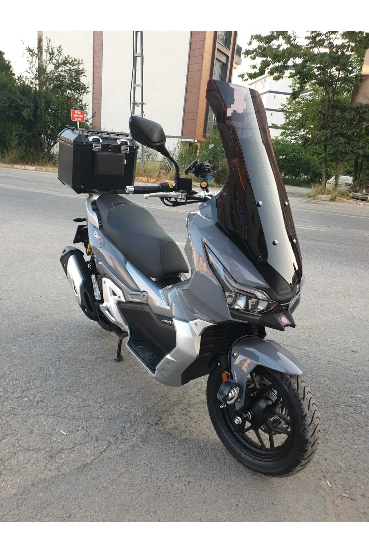 RKS Freccia 150 Siperlik Ön Cam 2022-2025 Model 78cm Siyah Renkli 4mm UZUN CAMModel