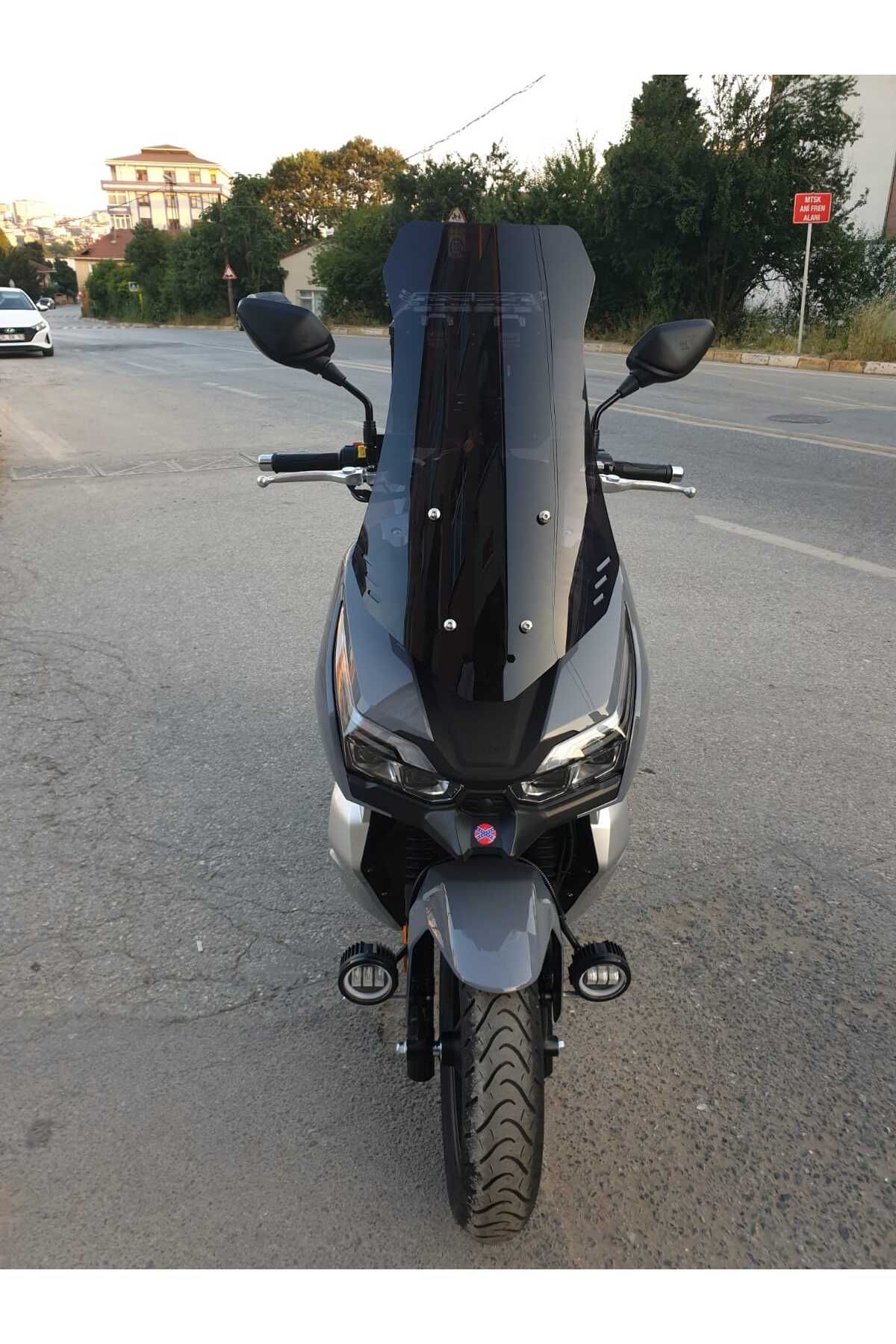 RKS Freccia 150 Siperlik Ön Cam 2022-2025 Model 65cm Siyah Renkli 4mm ORTA BOYLU CAM