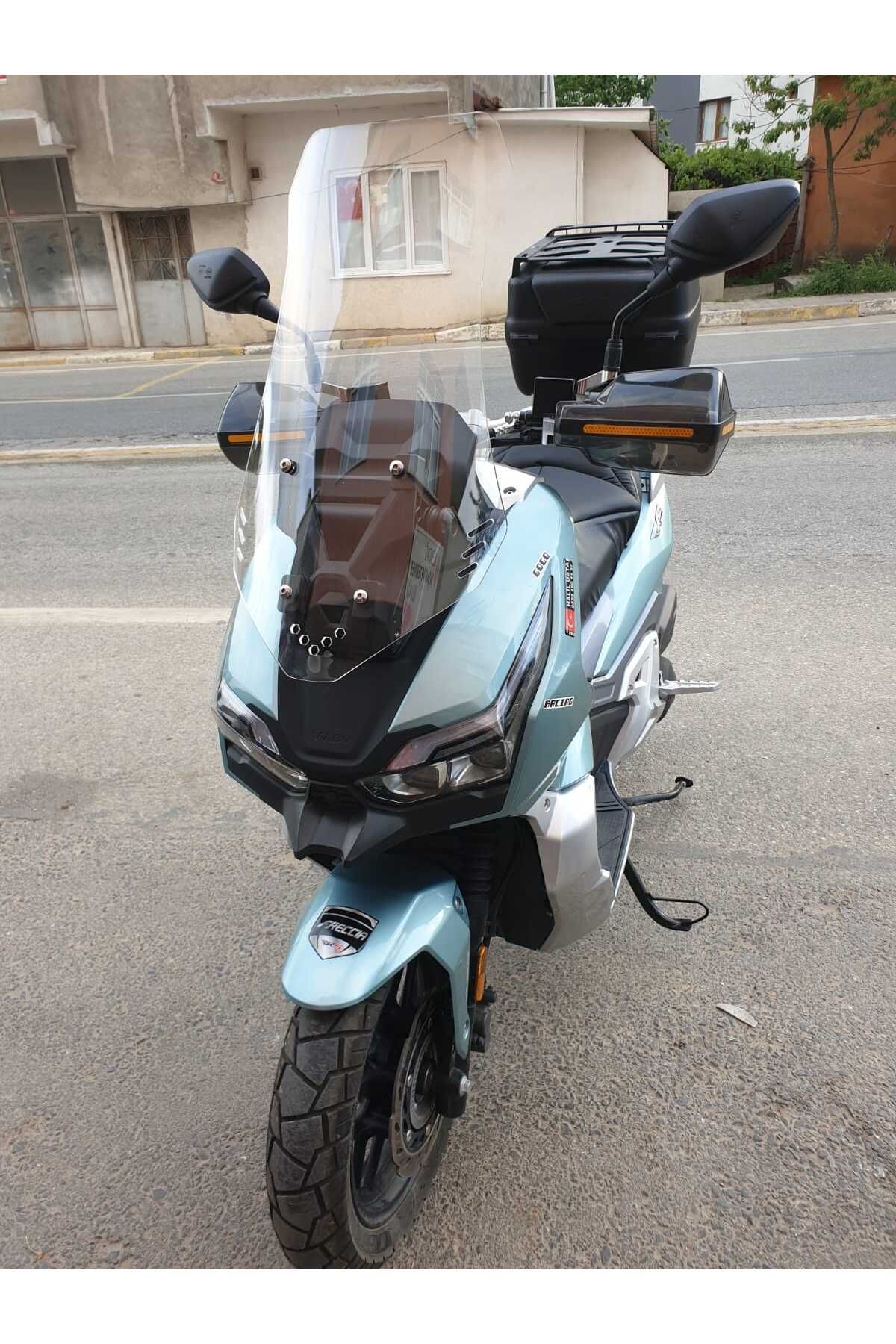 RKS Freccia 150 Siperlik Ön Cam 2022-2025 Model 65cm Şeffaf Renkli 4mm ORTA BOYLU CAM