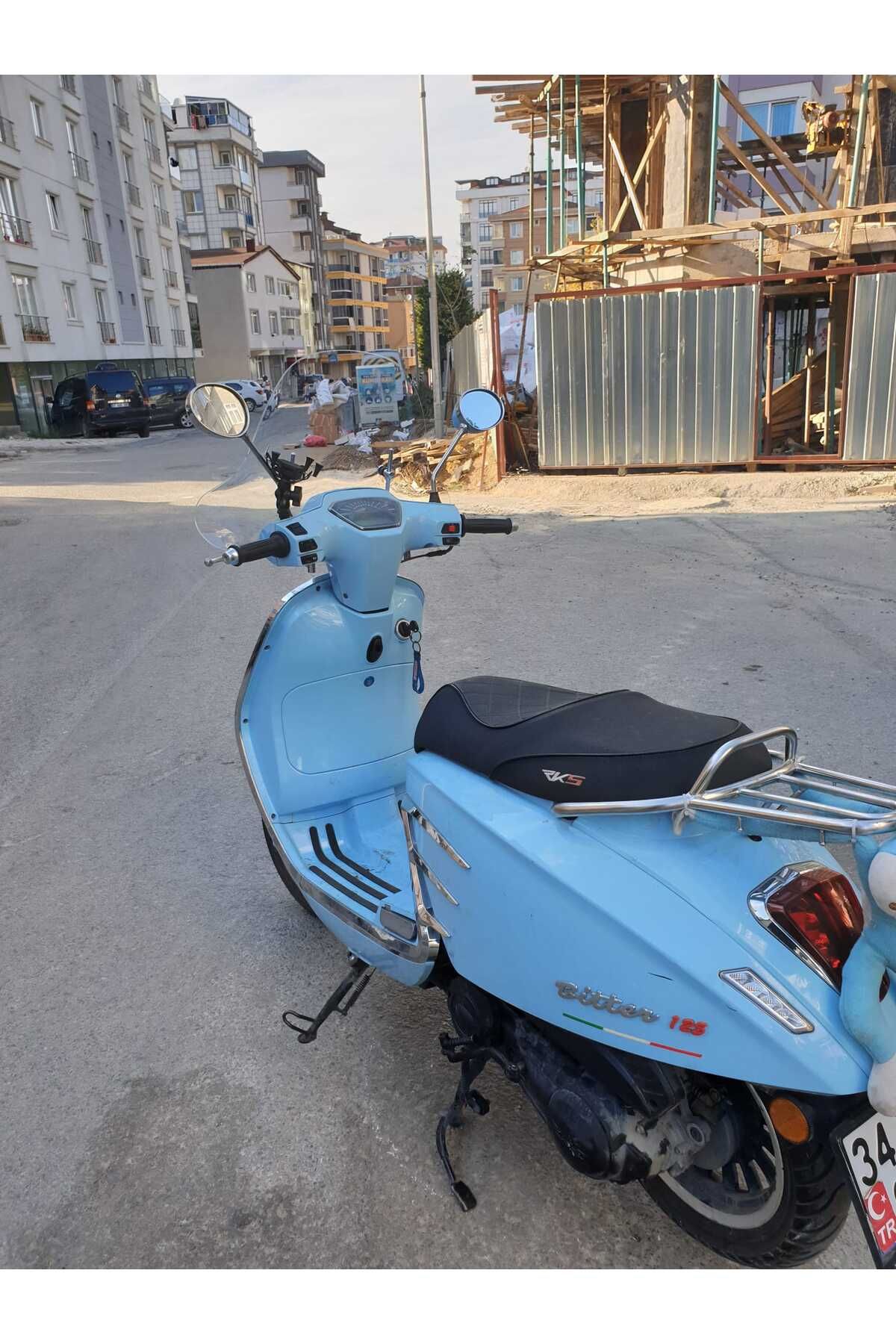 RKS Bitter Siperlik Ön Cam 2022-2025 Model 43cm Şeffaf Renkli 4mm Aparat Gönderi̇lmeyecek