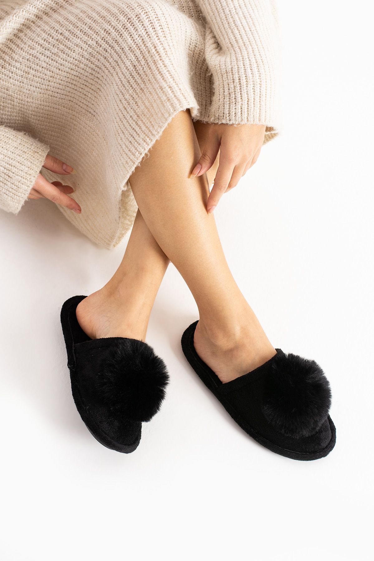 İlkem-Winter Pompom Slippers Set - Dowry and Bundle 3-Piece Gift 3