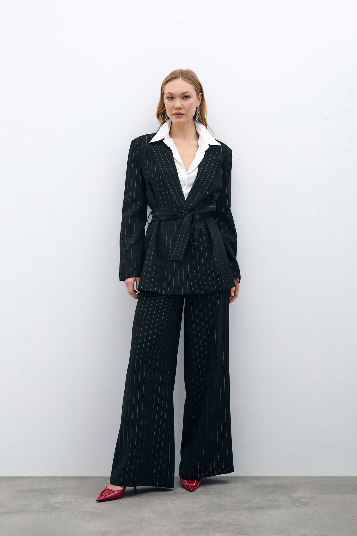 Sateen-Jachetă cu curea cu dungi argintii - DUNGĂ NEGRĂ 7