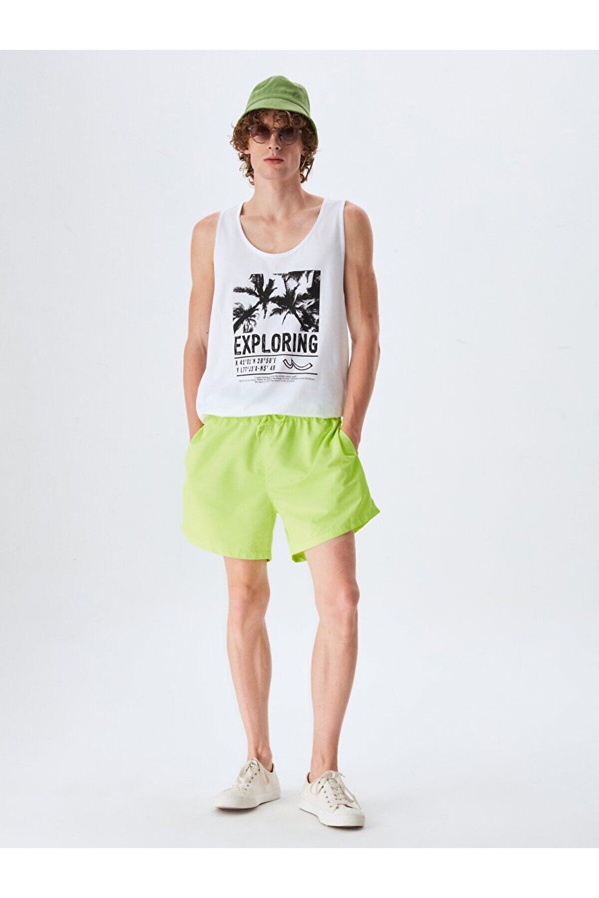 complete the look image
