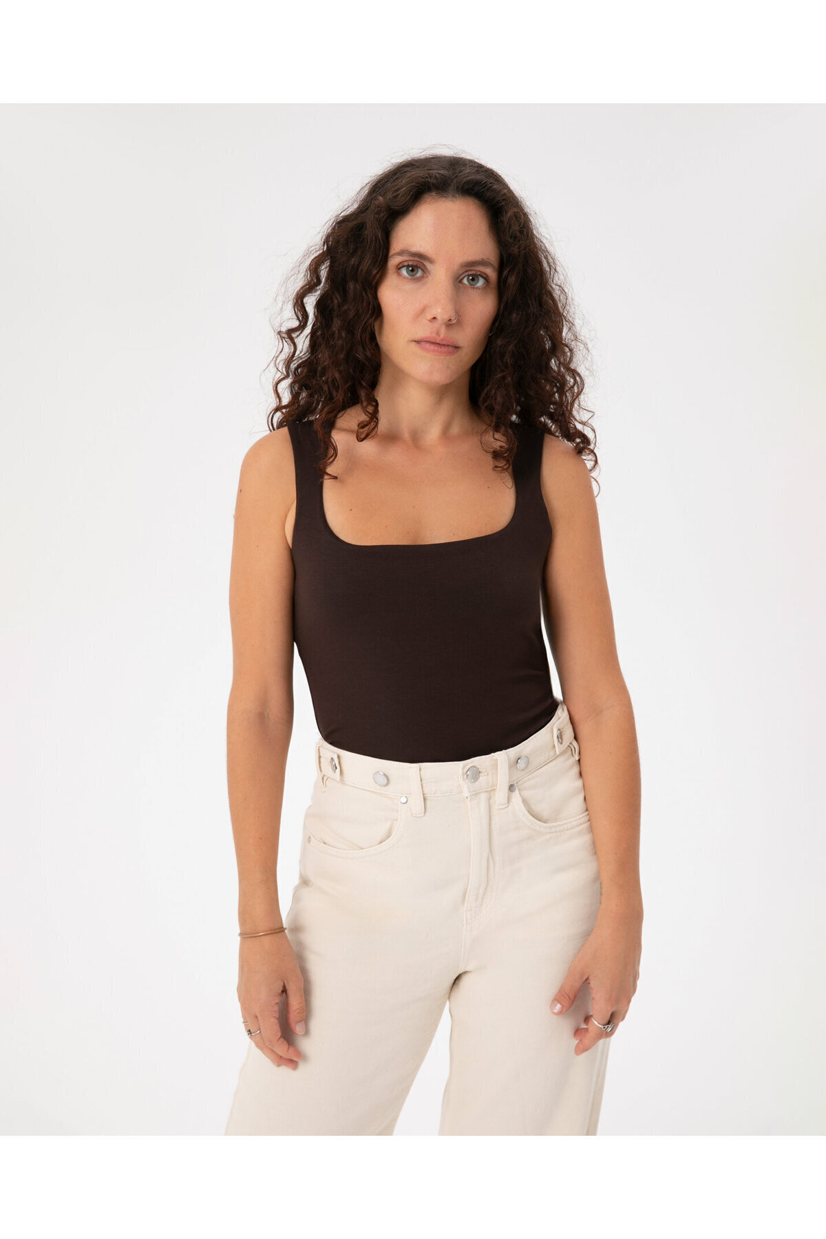 Ayma Active Kahverengi Ecovero™ Içi Kendinden Sütyenli Kolsuz Bluz