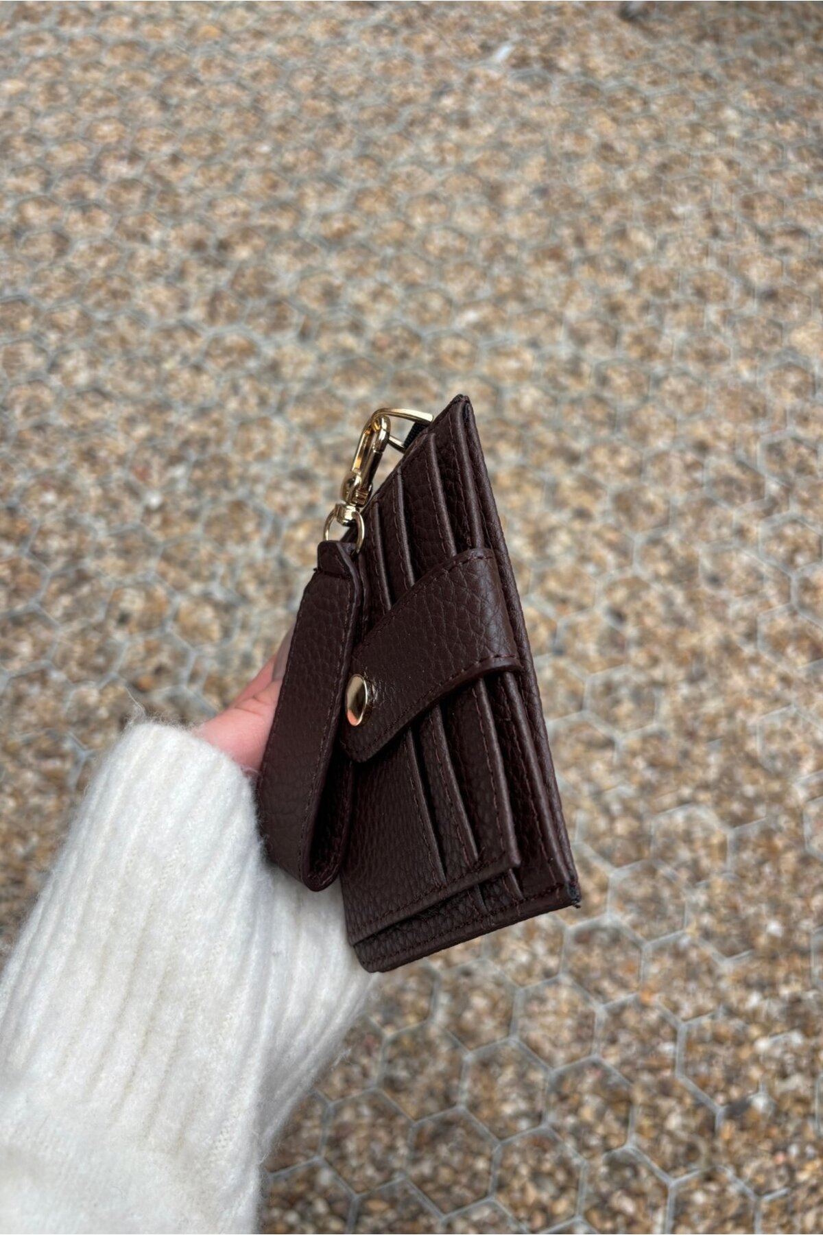 Yuka Atelier Velina Anahtarlık ve Kartlık Detaylı Minimal Cüzdan görsel 3