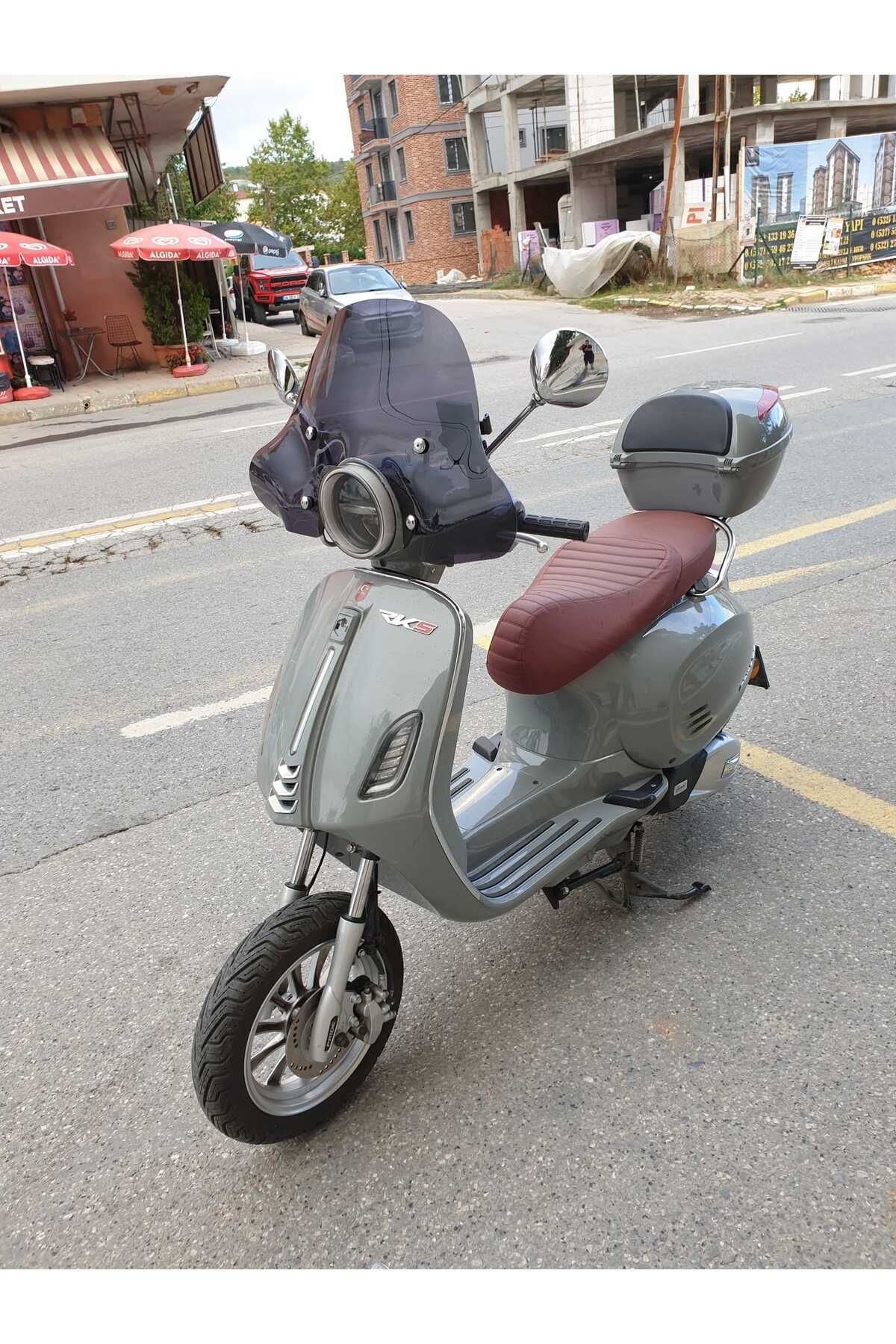 RKS Pride 125 Siperlik Ön Cam 2023-2025 Model 39cm siyah Renkli 4mm APARAT GÖNDERİLMEYECEK