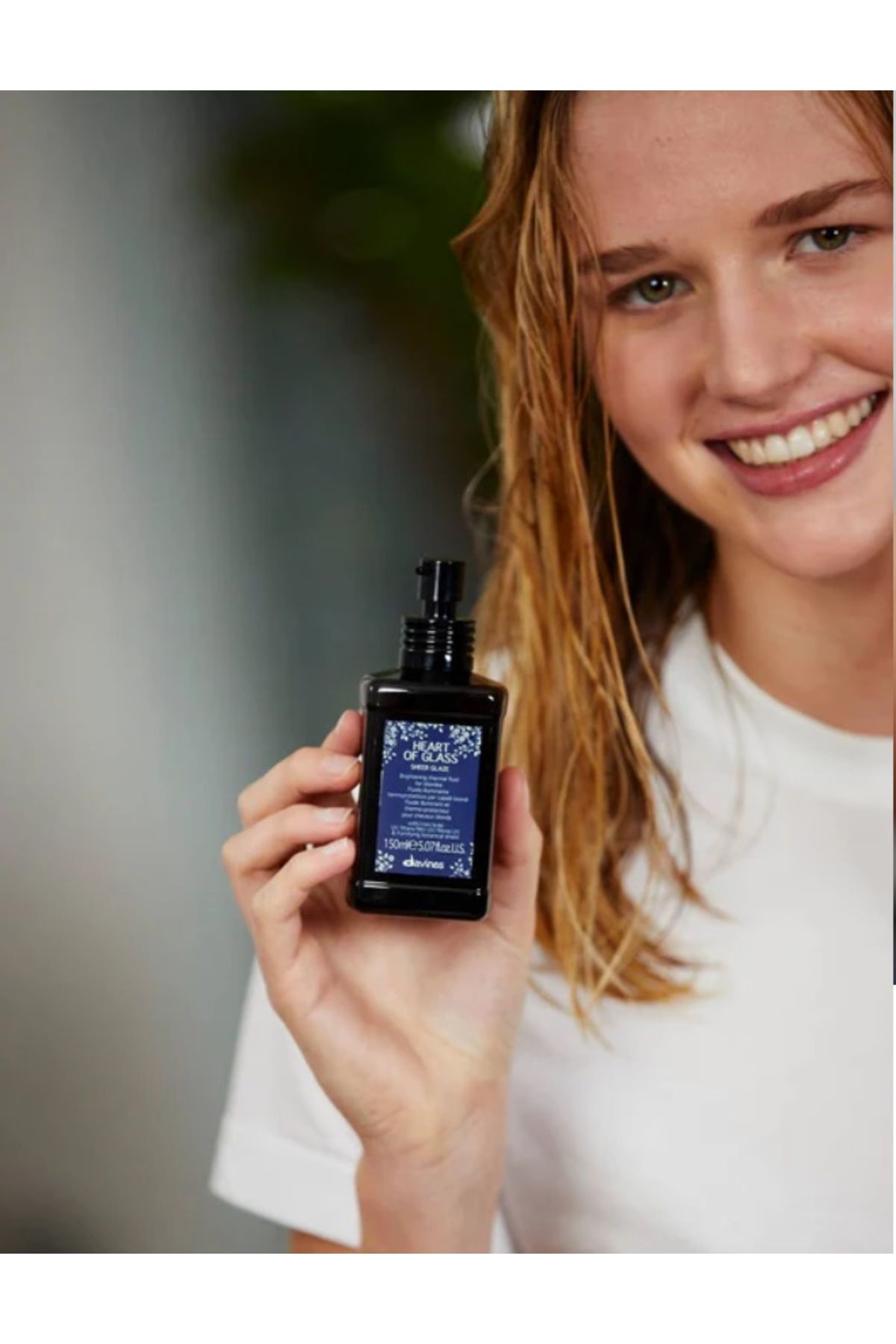 Davines DOĞAL ÜRÜN Heart of Glass Sheer Glaze Işıltılı Esneklik Spreyi 150 ml EVA KUAFÖR 136