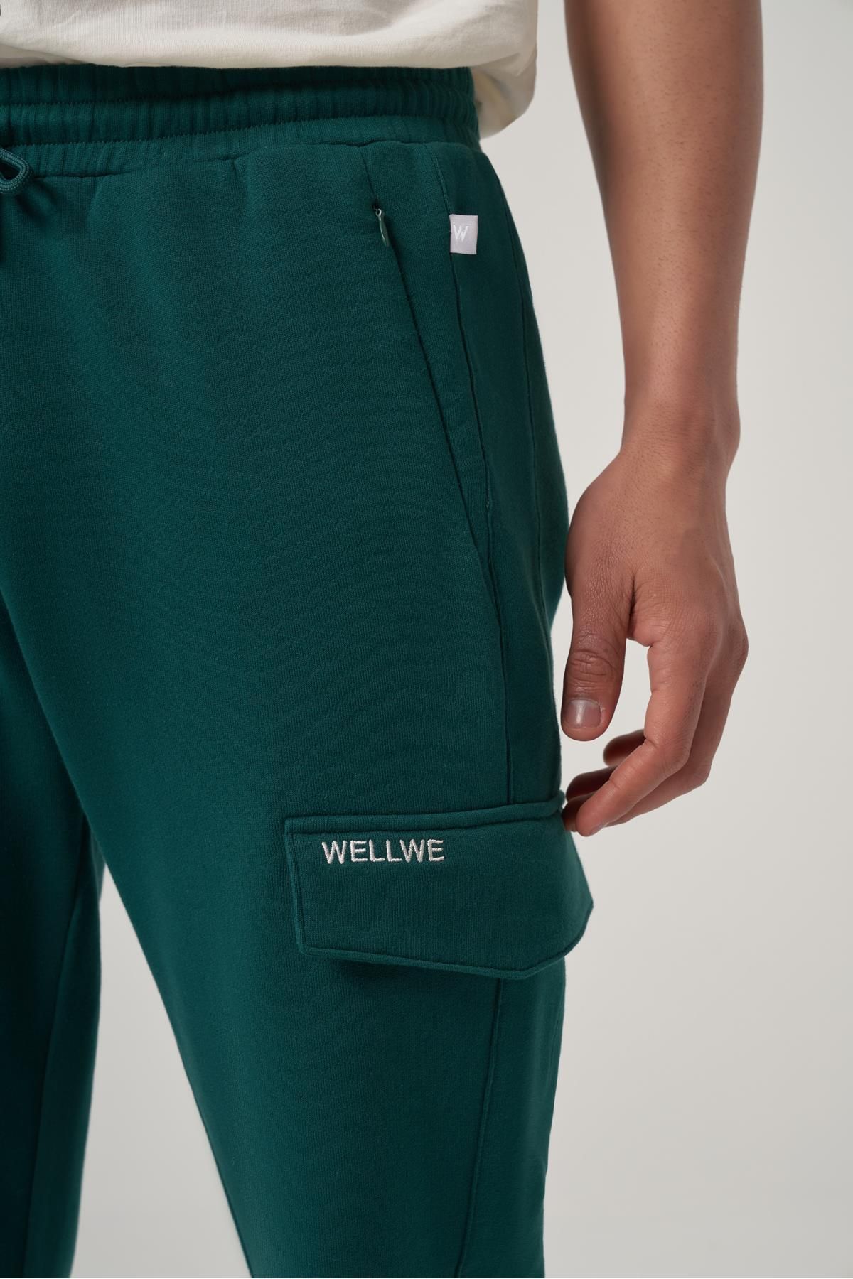 شلوار گرمکن مردانه گلدوزی سبز تالر دقیق جیب باربری مناسب و آرام wellwe