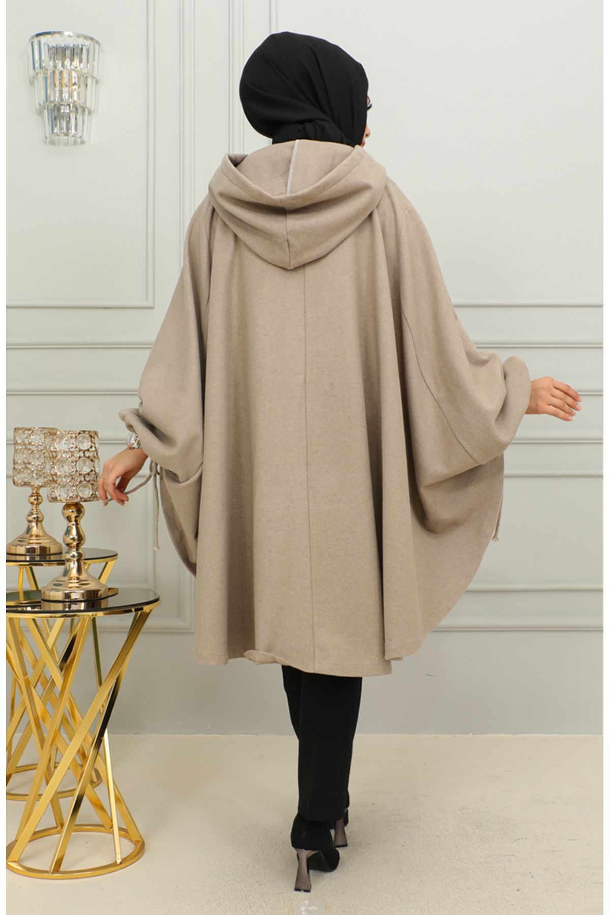 sefamerve-Nerz-Cashew-Poncho mit Kapuze – 0505-04 3