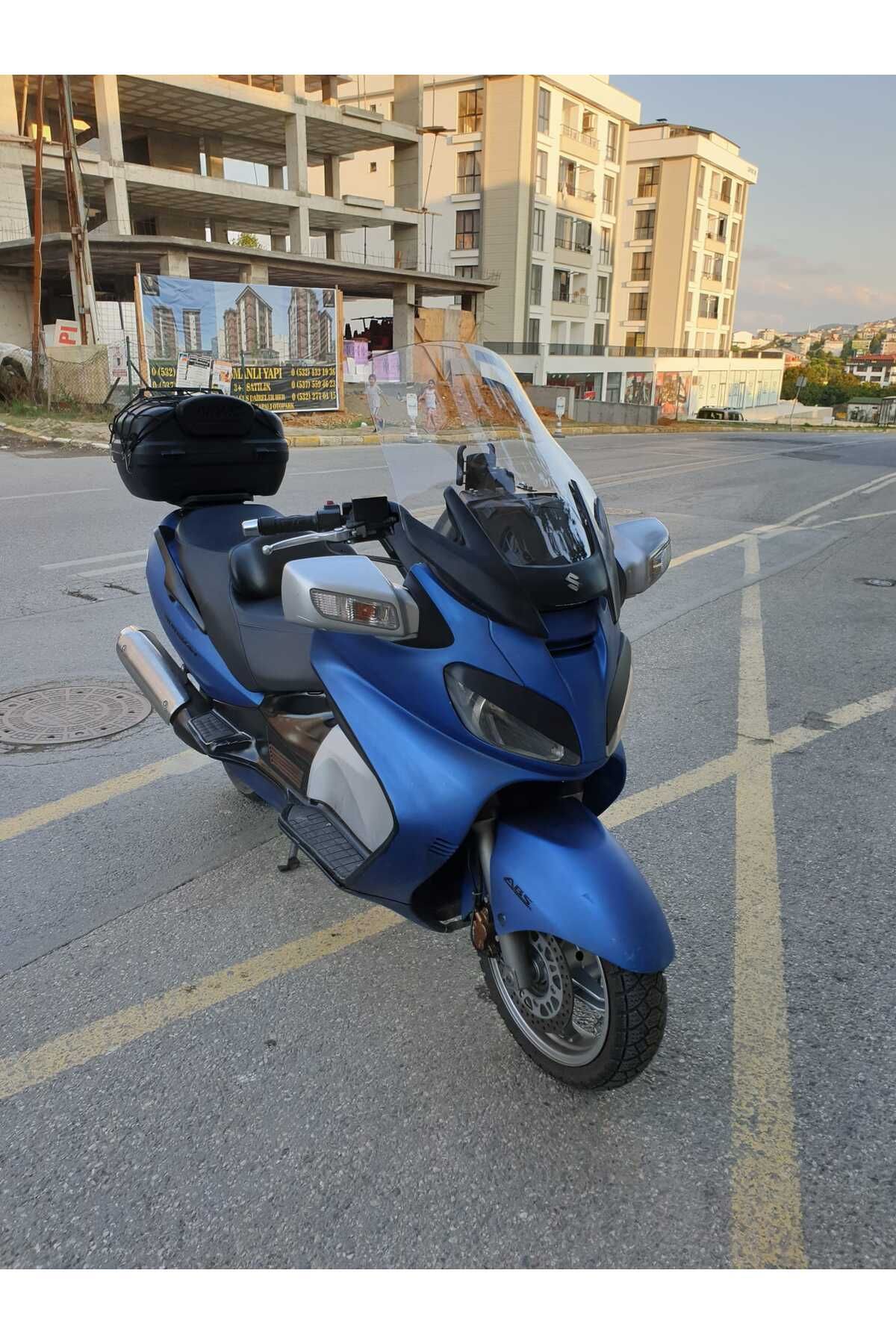 Suzuki Burgman 650 Siperlik Ön Cam 2005 2018 Model 65cm Şeffaf Renkli 4mm ORTA BOYLU CAM