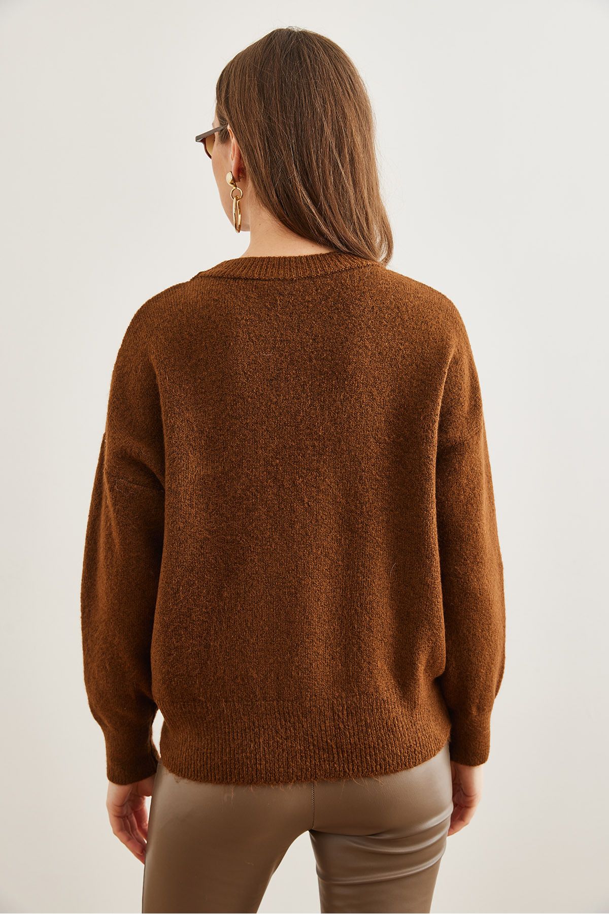 Olalook-Women's Bitter Brown Bottom Oval Crew Neck Basic Knitwear Pullover KZK- 19000914 6