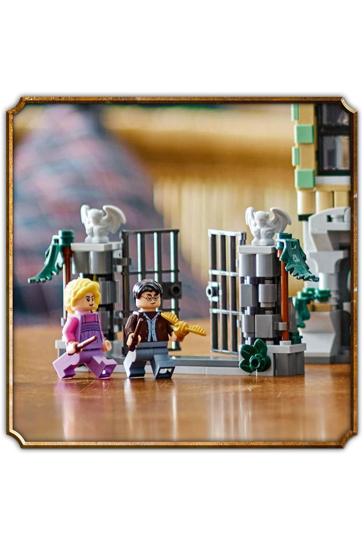 LEGO-® Harry Potter™ Malfoy Manor, Wizard Toy Building Set 76453 8