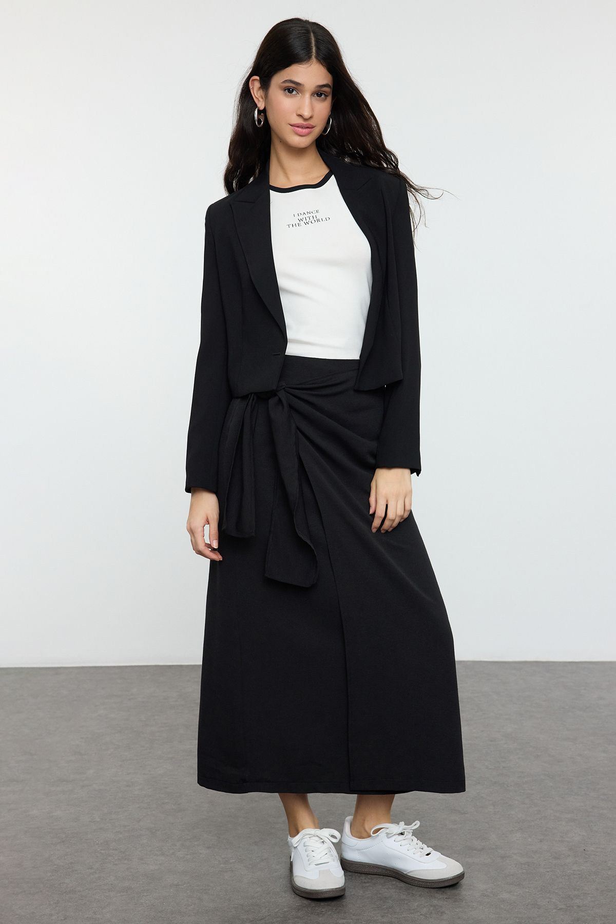 Trendyol Modest-Čierna dvojradová šnurovacia sukňa Tctss24Ee00002 2