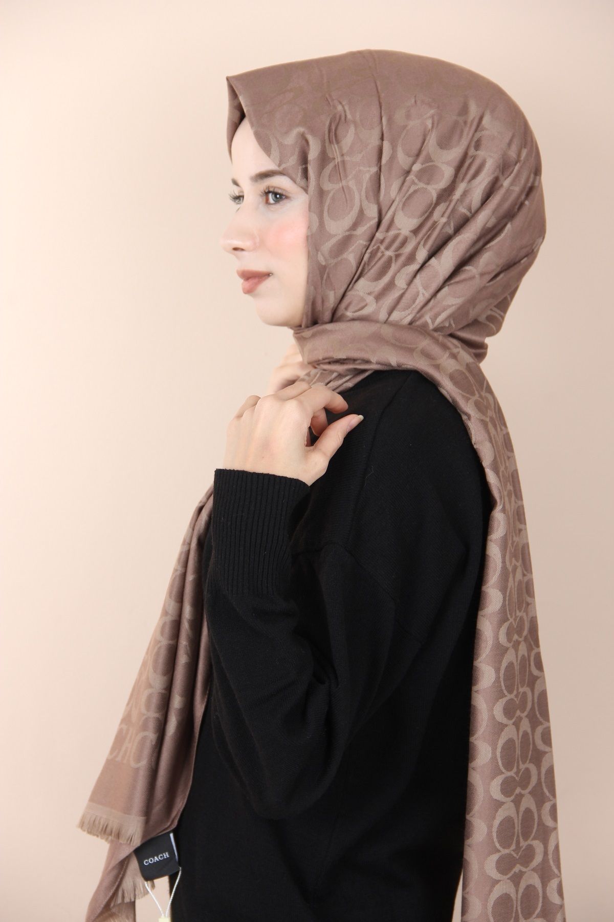 Nursima-Brown Sima Cch Favor Shawl 2