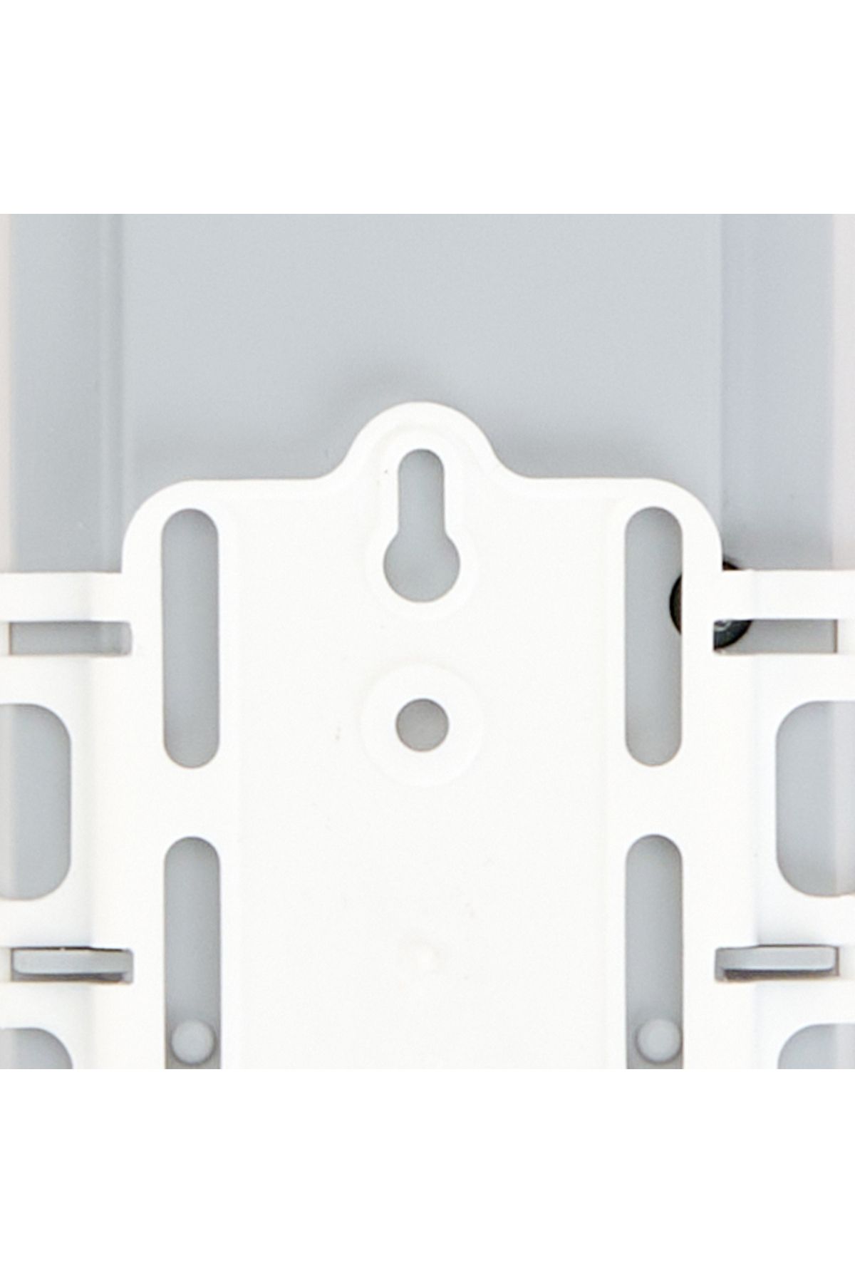 Nilson-6 Sockets with Current Protection - White - 1.5 m 3