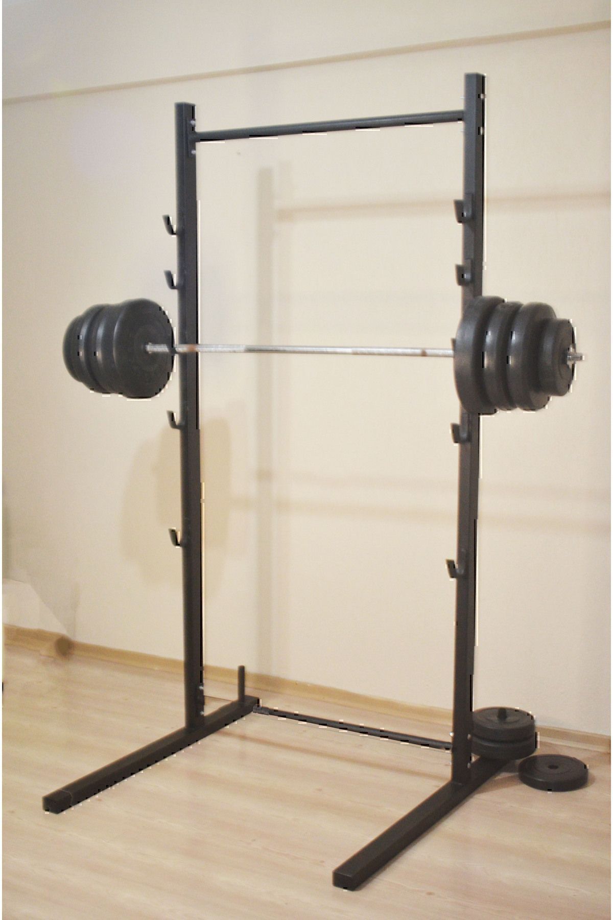 Beasym Barfiks Bench Squat Rack Standı ( 4 Parça Olarak Gelmektedir )