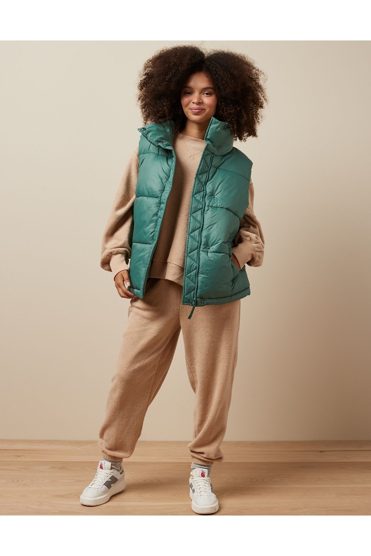 AMERICAN EAGLE-AE Oversized Puffer Vest 3