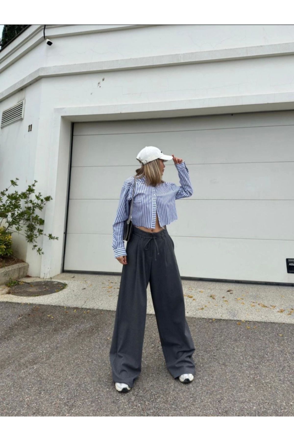 complete the look image