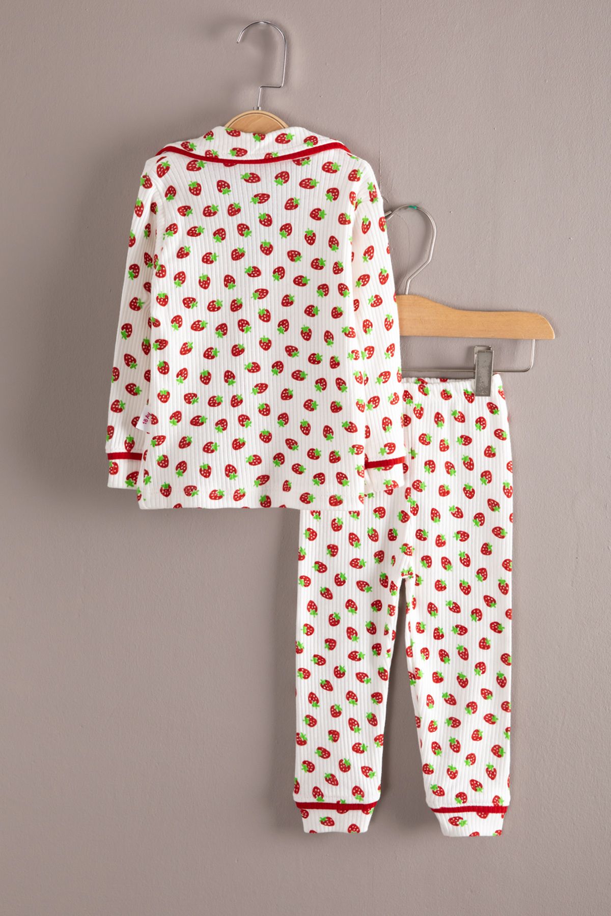 Cansın Mini-Baby Girl Strawberry Print Buttoned Pajamas Set - 19865 3